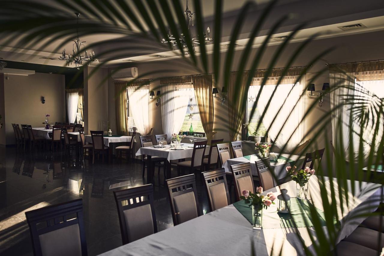 Hotel Ab Tychy Esterno foto
