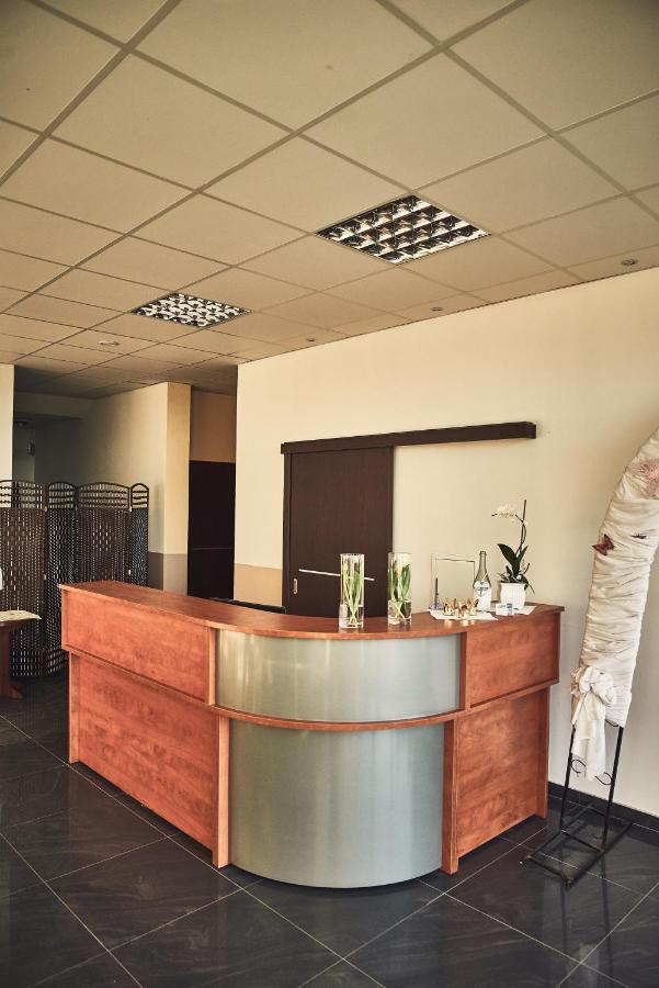 Hotel Ab Tychy Esterno foto