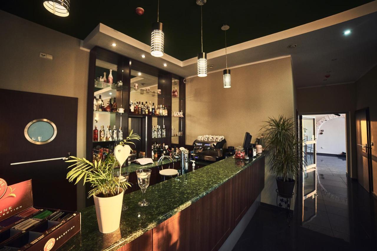 Hotel Ab Tychy Esterno foto